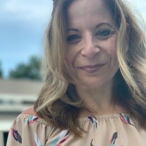 Meet your Posher, Carrie